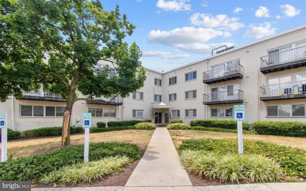 1001 Chillum Rd #101, Hyattsville