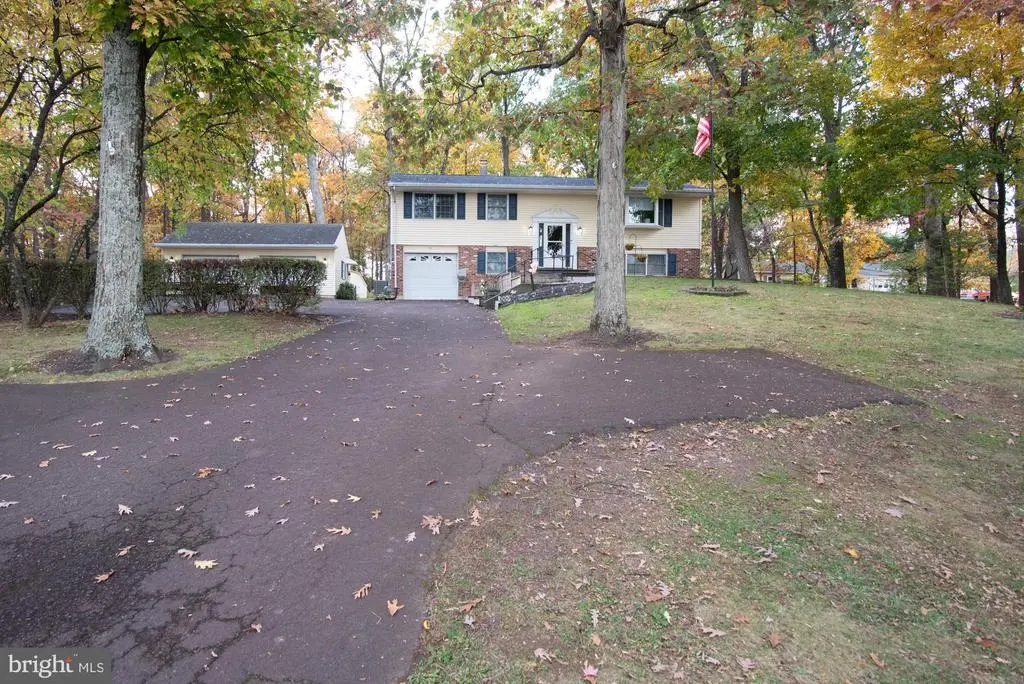 112 Main St, HARLEYSVILLE