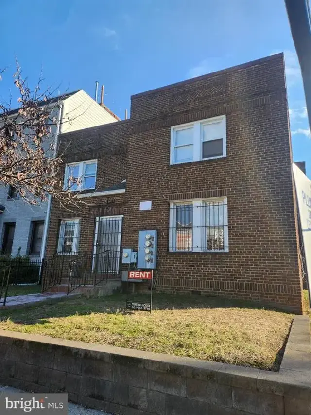 1601 E St Ne, Washington