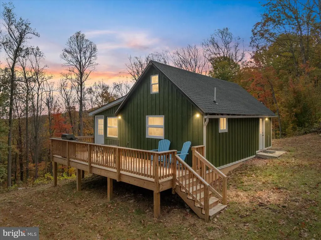 875 Hunter Ln, Edinburg