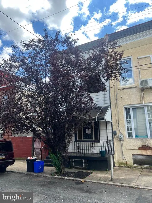 3008 W Colona St, PHILADELPHIA