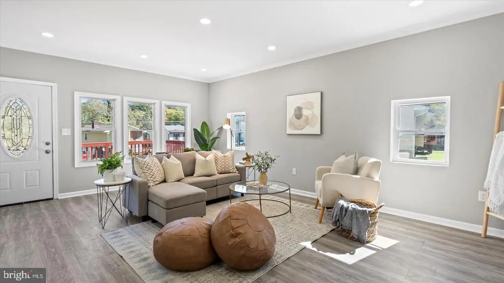 6041 Cecil Ave, BALTIMORE