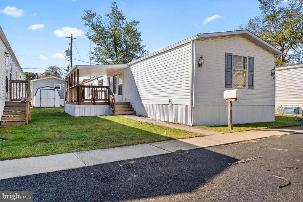 28 Winterset Rd, Wilmington