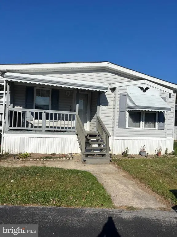 27 Lee Dr #621, Wilmington