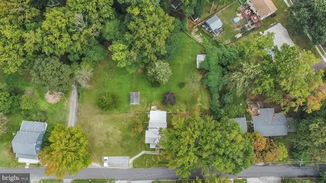 774 Dividing Creek Rd, Arnold