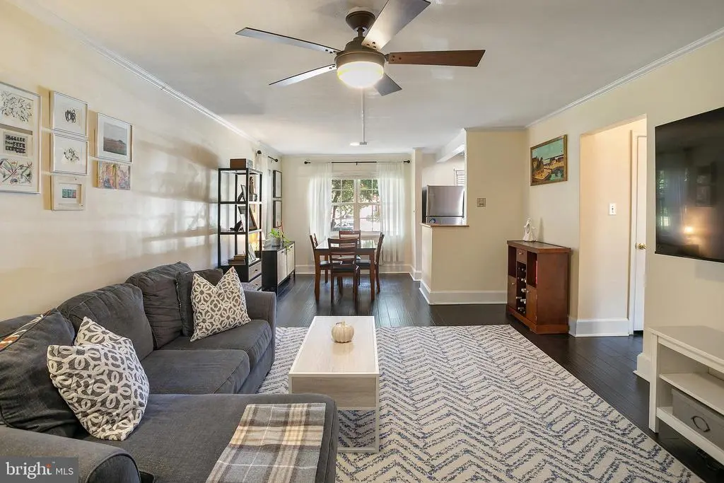 1700 W Abingdon Dr #103, ALEXANDRIA