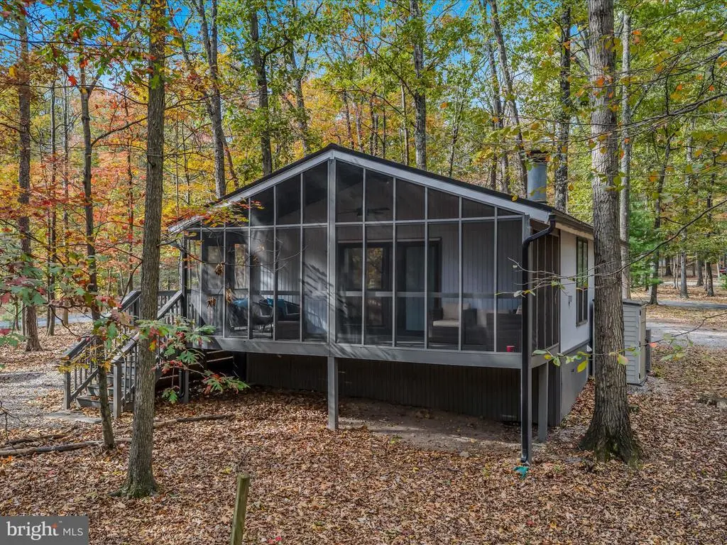 68 Bob White Ln, HEDGESVILLE