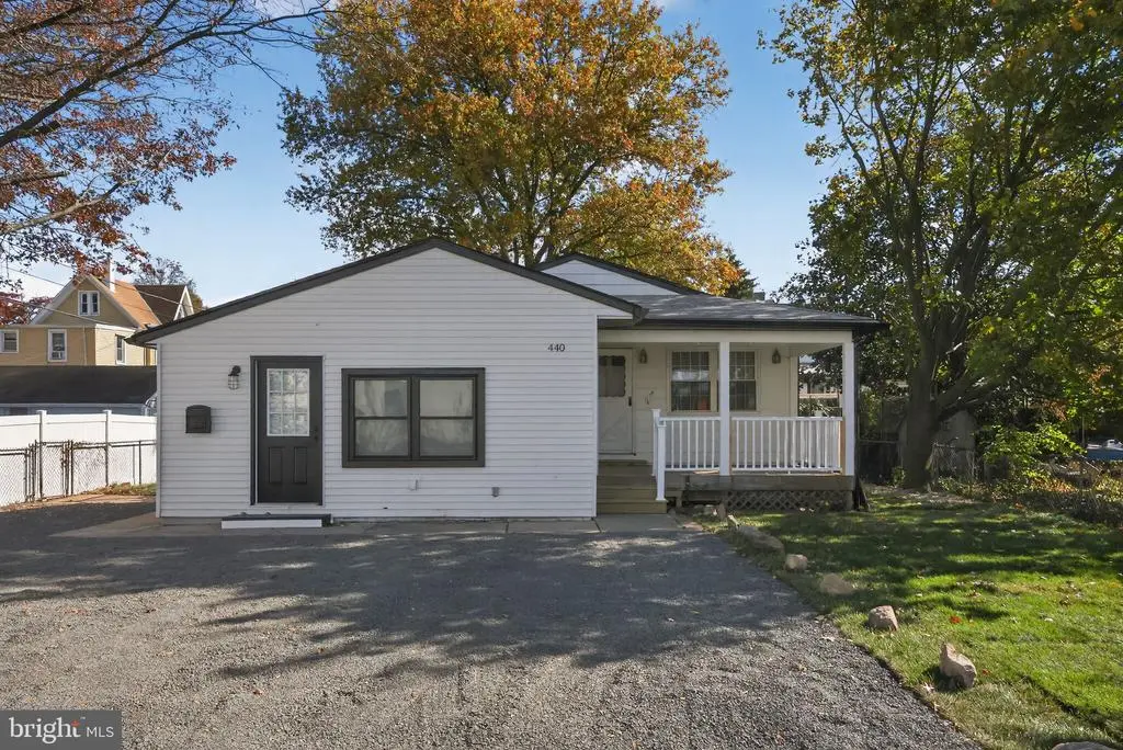 440 Trenton Ave, BRISTOL