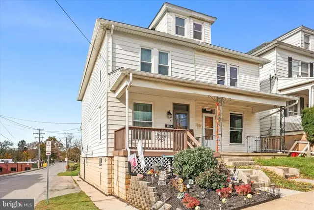 300 N Franklin St, Red Lion