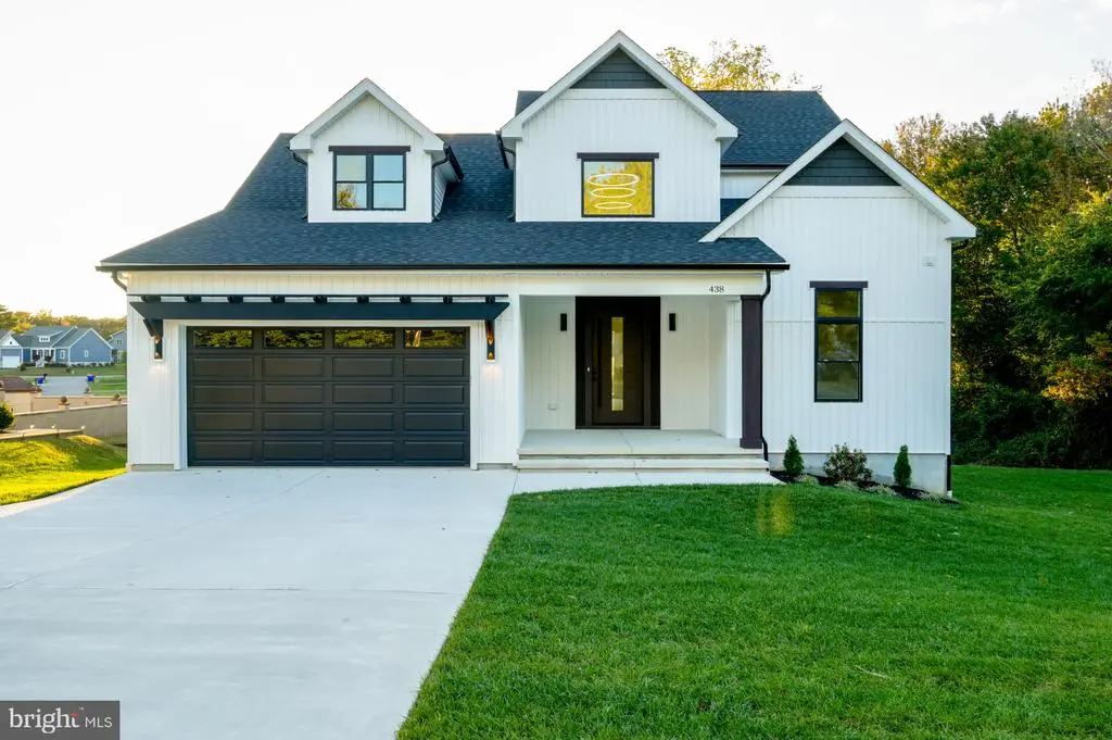 438 Delaware Ave, Millsboro