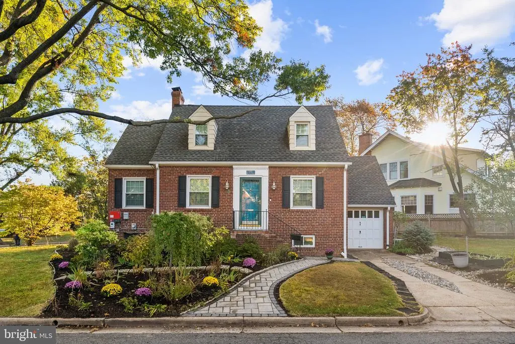 715 W View Ter, ALEXANDRIA