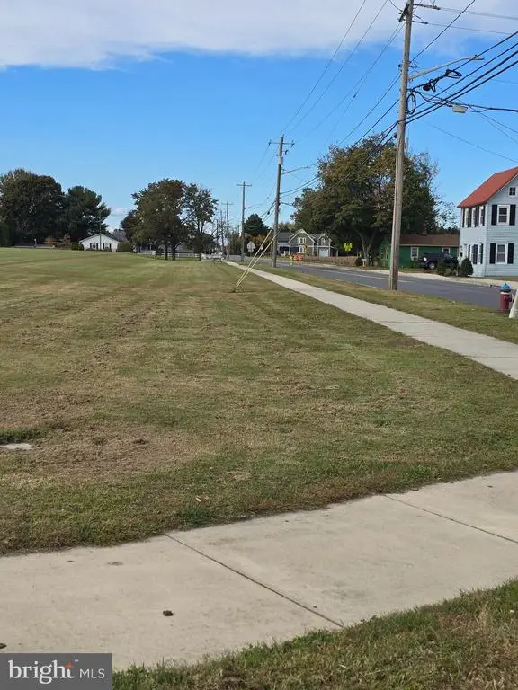 512, 514, 516 Mulberry St, Milton