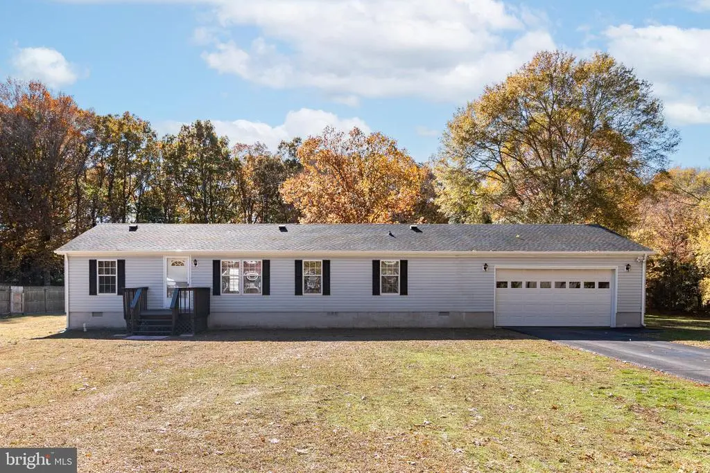 10142 Main St, Seaford