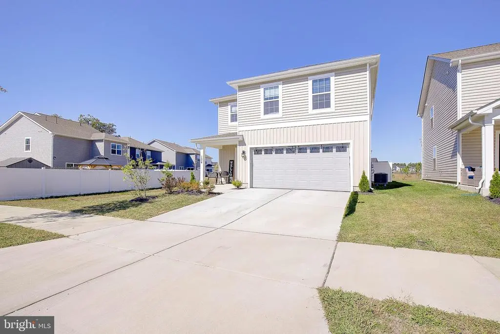 134 Charming Forest Ave, La Plata