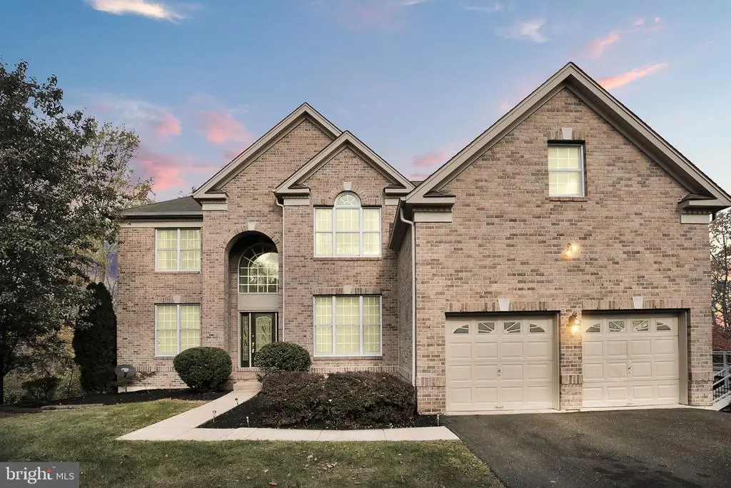 2479 Wheatfield Ln, FURLONG