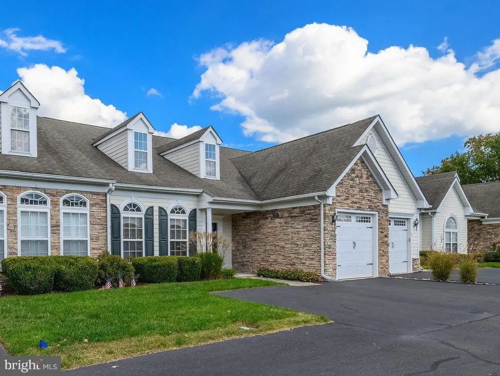 5 Blue Stream Ln, Millville