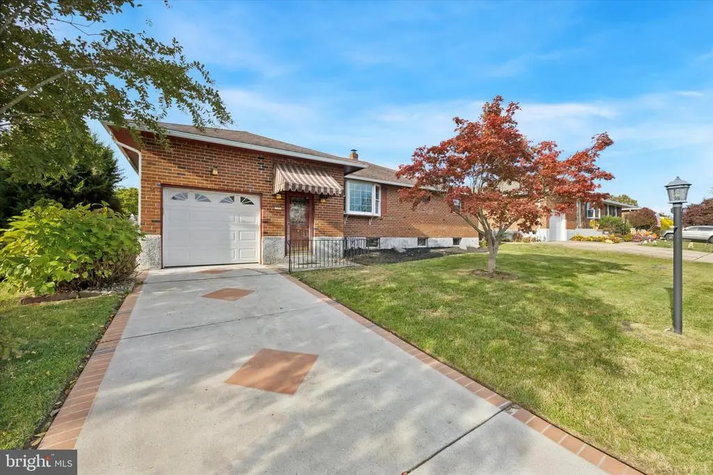 1704 Walter Dr, Wilmington