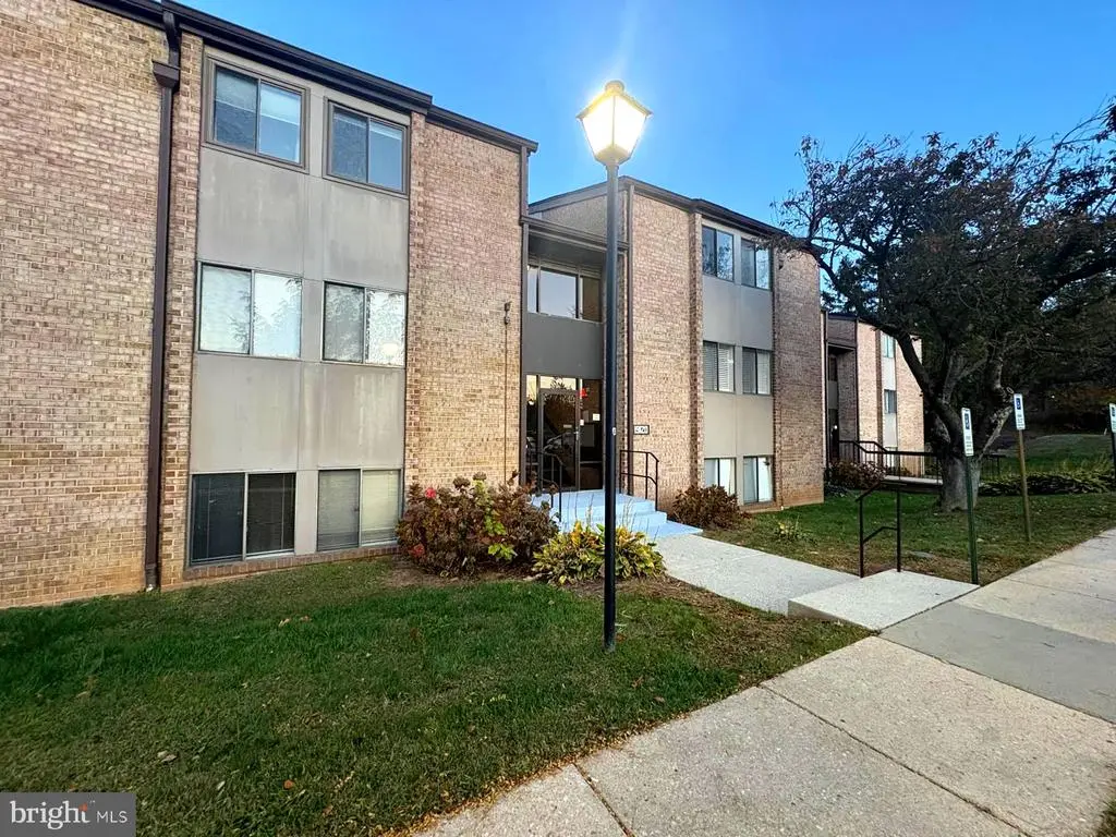 19120 Mills Choice #19120, Gaithersburg