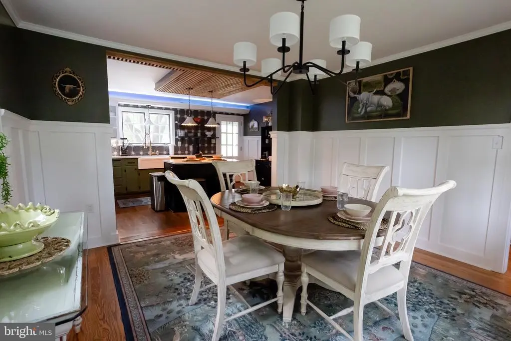 319 Pleasure Rd, Lancaster