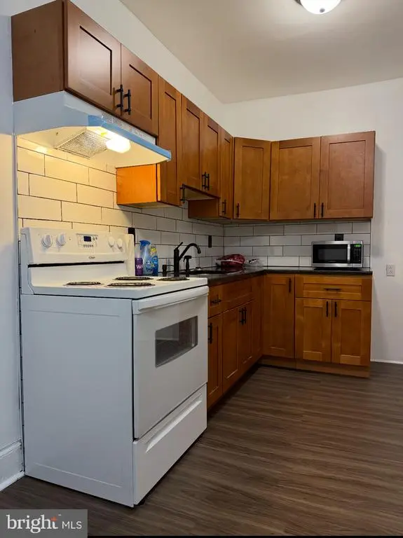 2715 N Hope St, Philadelphia