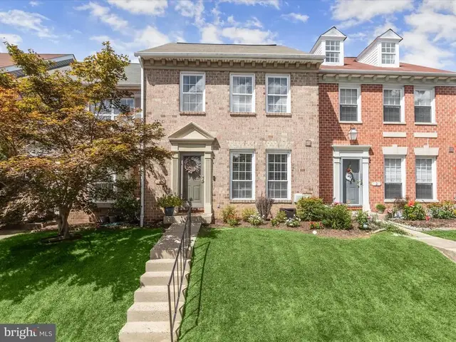 4 Roger Valley Ct, Baltimore