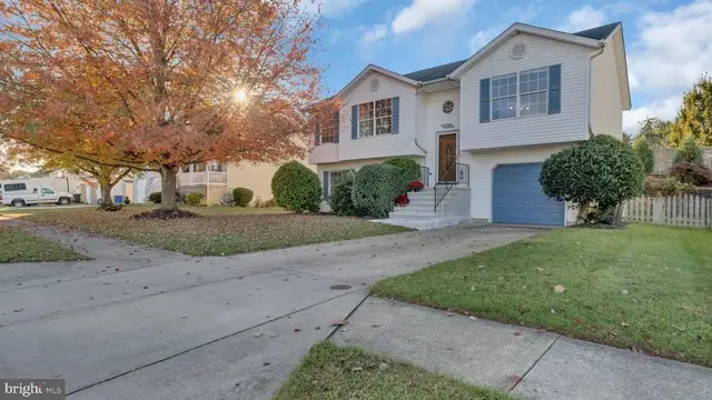 1175 Caton Rd, Hampstead