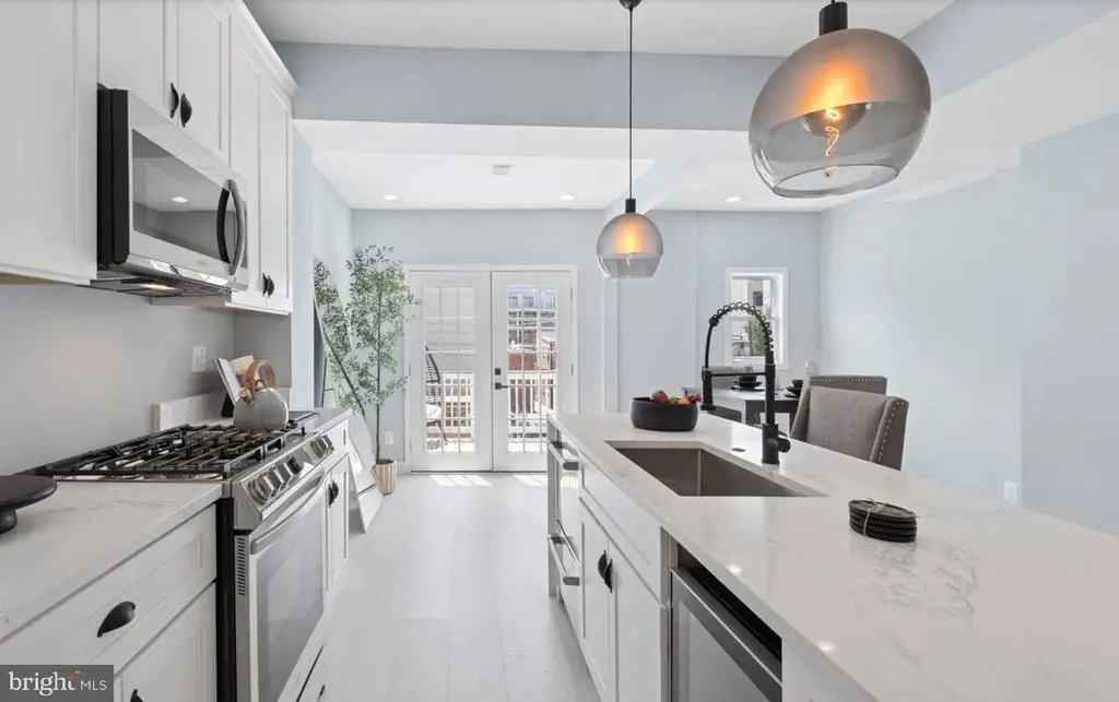 706 Longfellow St Nw, WASHINGTON