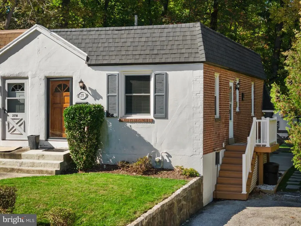 275 Valley View Rd, Malvern