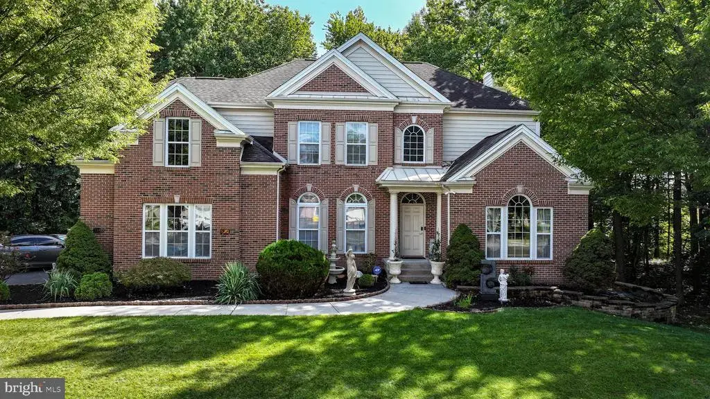 1140 William Penn Dr, BENSALEM