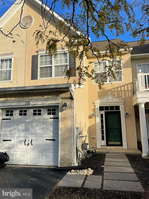 310 Norwalk Way, Middletown