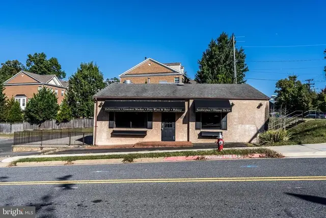 4328 Chain Bridge Rd, Fairfax