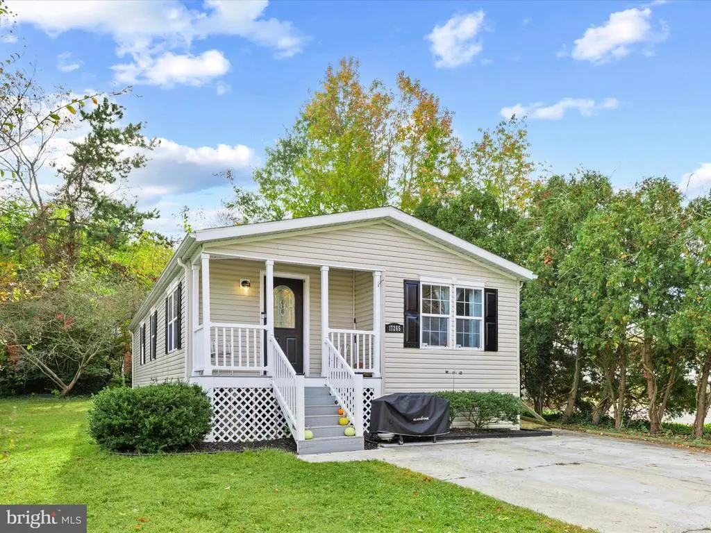 17265 Pine Water Dr, LEWES