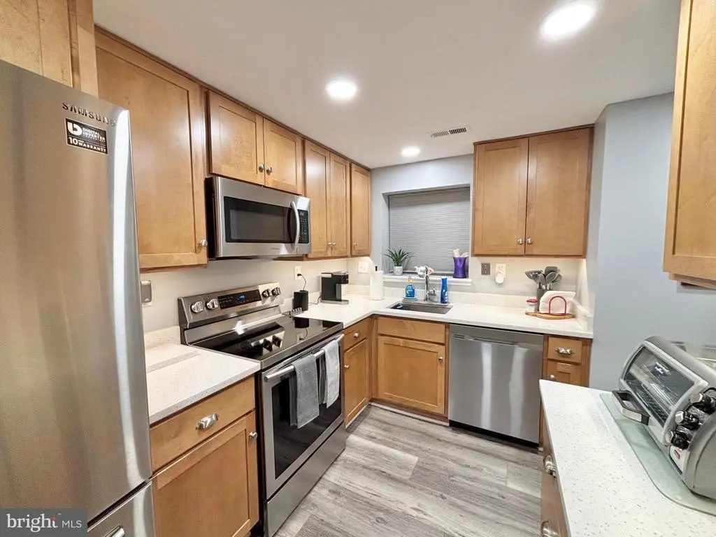 15111 Glade Dr #12-3d, SILVER SPRING