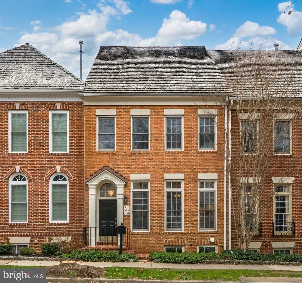 313 Hart Rd, GAITHERSBURG