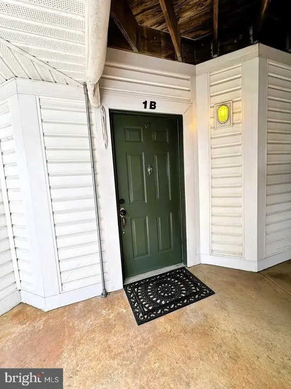 2014 Windsong Dr #1b, Hagerstown