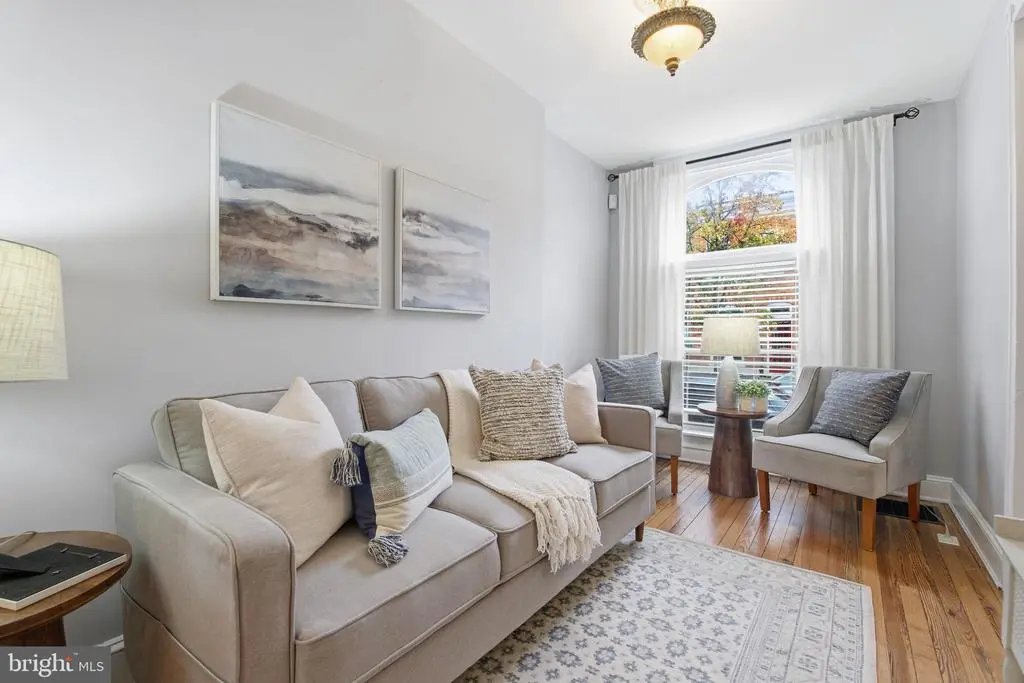 618 S Curley St, BALTIMORE