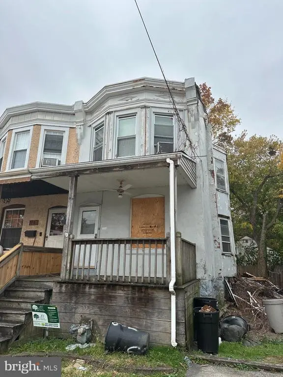 219 Cedar Ave, HOLMES