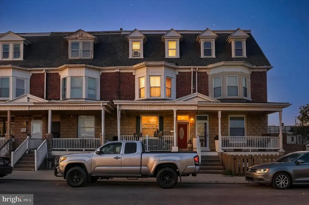 702 E Chestnut St, YORK