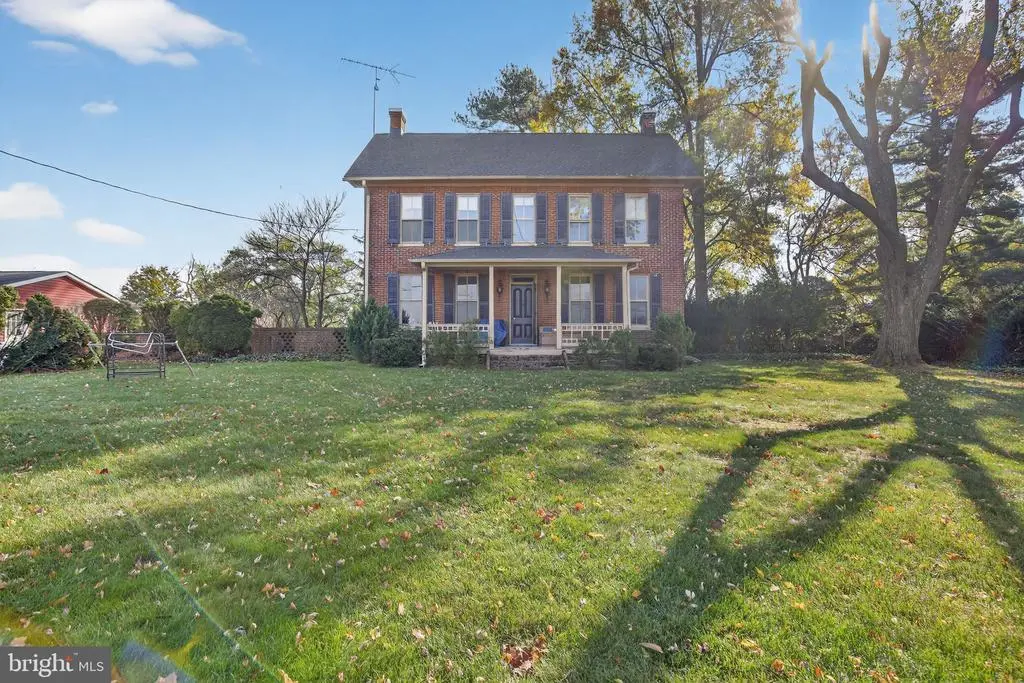 105 Bell Rd, Westminster