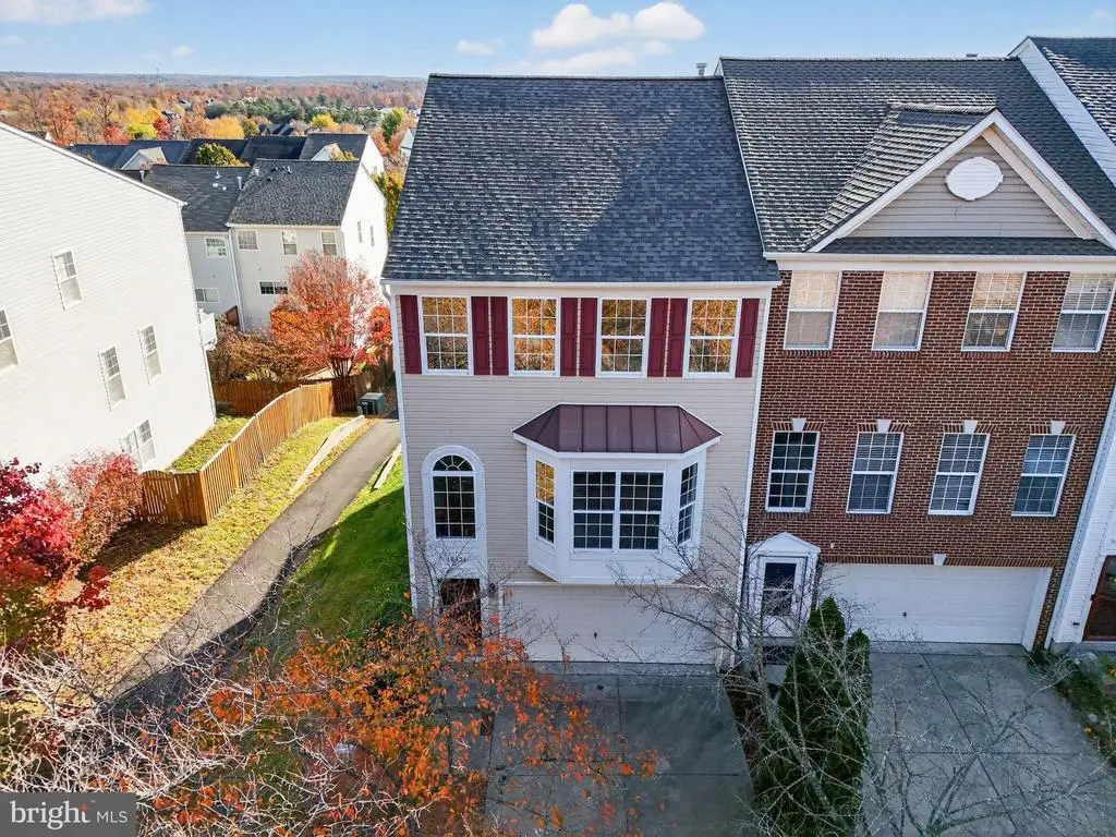 18474 Sierra Springs Sq, LEESBURG