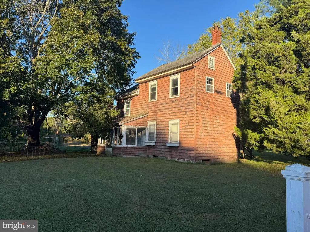 413 S Main St, BERLIN