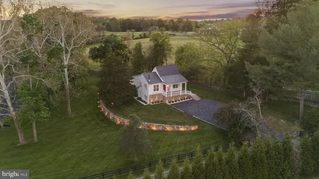 23375 Potts Mill Rd, MIDDLEBURG