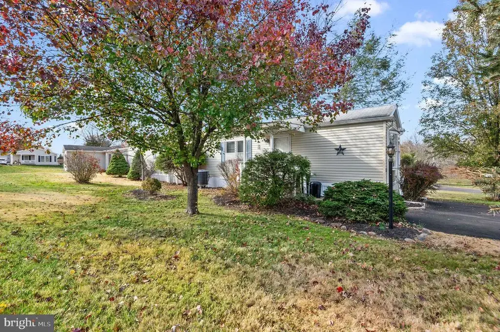 92 Robin Ln, SELLERSVILLE