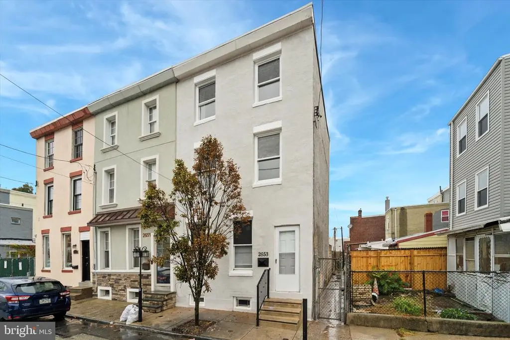 2653 E Elkhart St, PHILADELPHIA