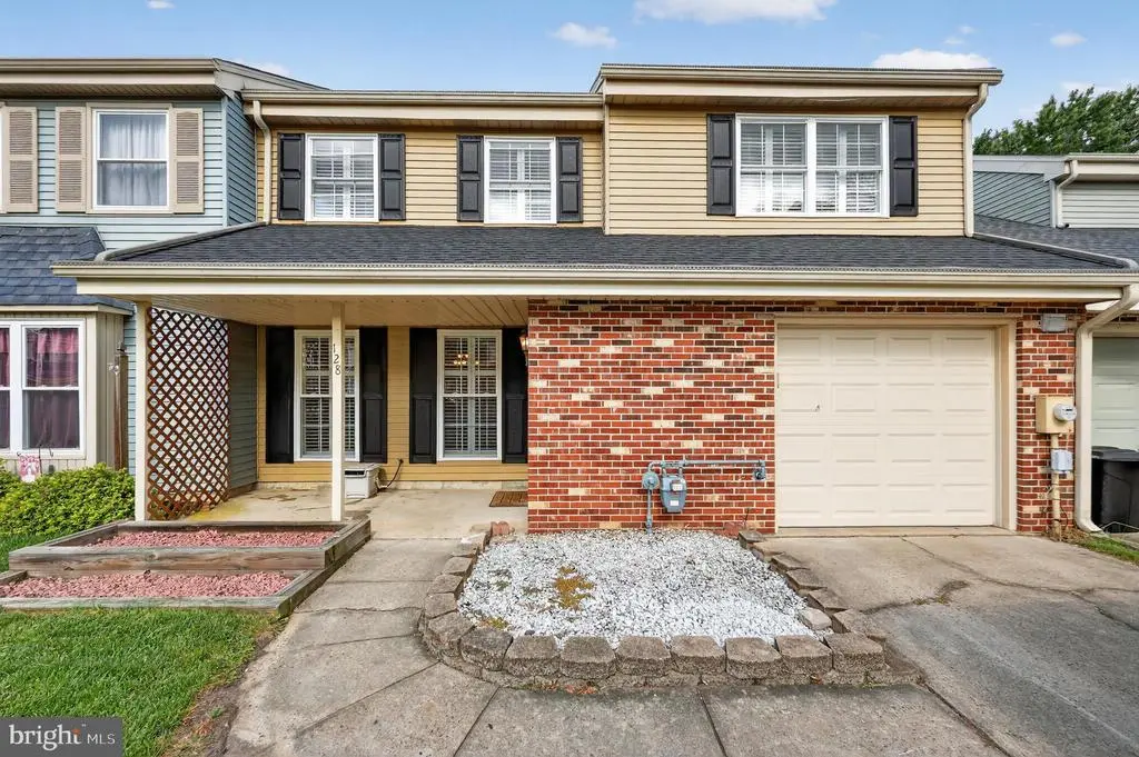 128 Calderwood Ln, MOUNT LAUREL