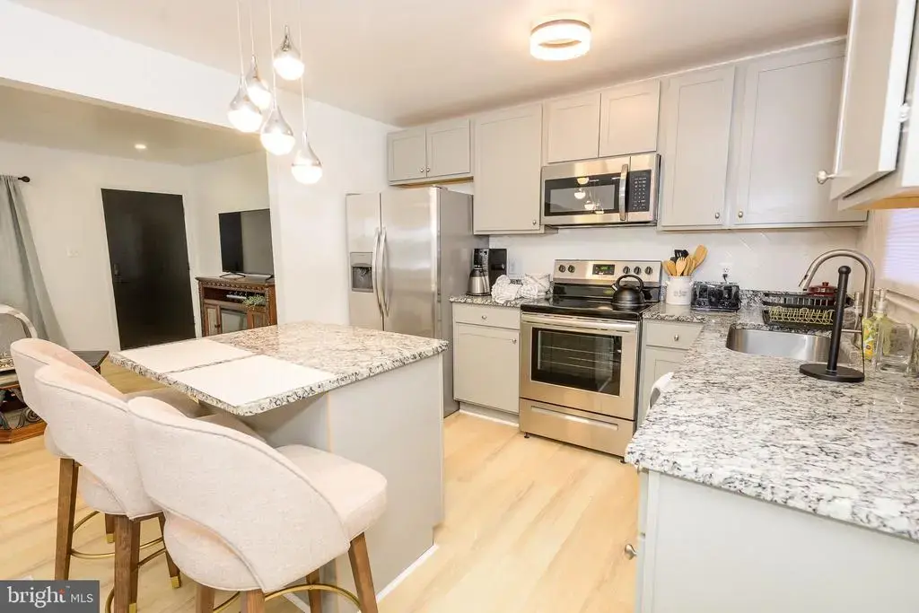 1002 Tyler Ave, ANNAPOLIS