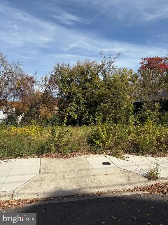 5038 A St Se, WASHINGTON