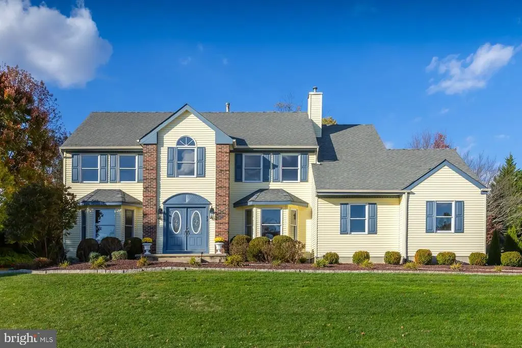 22 Orchard Dr, MULLICA HILL