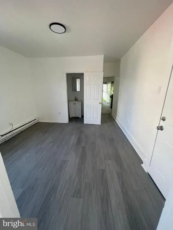 2721 W 3rd St #1f, Chester