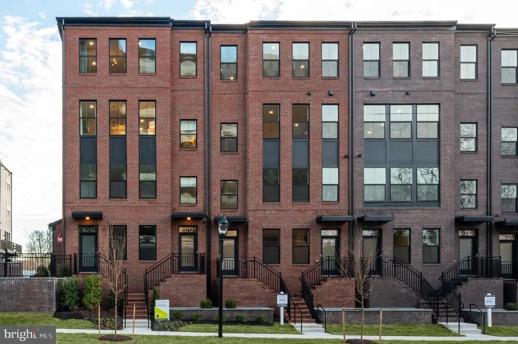 11979 Northpark Dr, North Bethesda